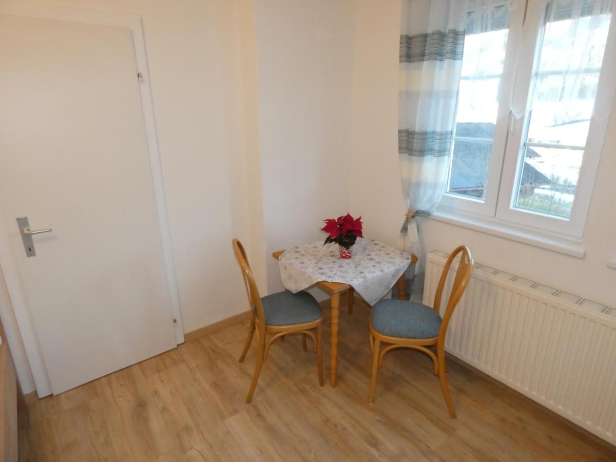 Gaestezimmer Gombotz Etmissl 外观 照片